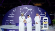 President of the Olympic Council of Asia and the Qatar Olympic Committee H E Sheikh Joaan bin Hamad Al Thani presenting the award to HMC’s Chief of Health Facilities Development, Hamad Al Khalifa. 