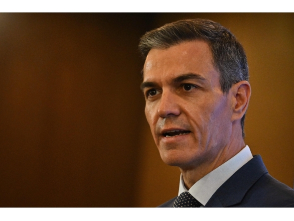  Spain's Prime Minister Pedro Sanchez speaks during a press conference in Beijing 