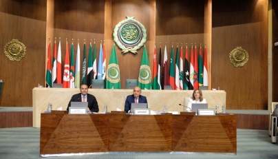 Officials during the meeting.