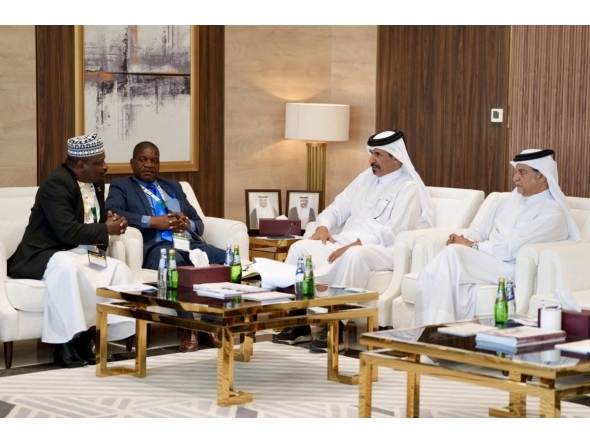 Representative of the Ministry of Public Works Eng. Peter Sikalumba and Ambassador of Tanzania to Qatar H E Habibu Awesi Mohamed with QC First Vice Chairman, Mohamed bin Ahmed bin Twar Al Kuwari and QC Board Member Mohamed bin Ahmed Al Obaidli during the meeting.