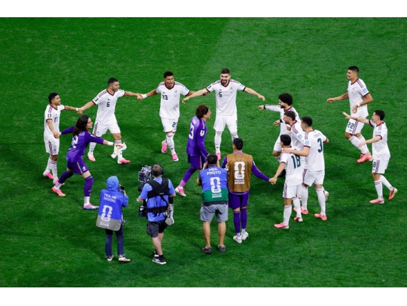Mexico's players gather around goalkeeper #13 Guillermo Ochoa after winning the 2026 World Cup Group A football match between the Czech Republic and Mexico at the Mexico City Stadium in Mexico City on June 24, 2026. (Photo by Rodrigo Oropeza / AFP)