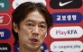 South Korea's head coach Hong Myung-bo gives a press conference at Chivas Verde Valle in Guadalajara, Mexico on June 25, 2026, during the 2026 World Cup football tournament. (Photo by Ulises RUIZ / AFP)
