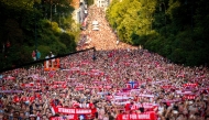 Supporters wave for Norway’s team in Oslo after their return from the USA.