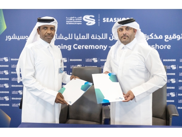 SC Sustainability & Legacy Executive Director Eng. Thani Al Zarraa and Vice Chairman of the Board of Directors for Seashore Group Sager Saeed Al Muhanadi during the signining MoU ceremony.