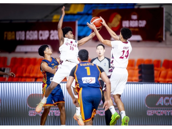 Action during the match between Qatar and Sri Lanka. 