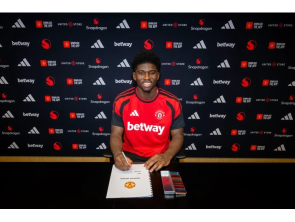 Carlos Baleba. Image from official Manchester United website.