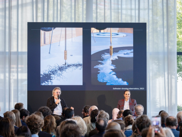Artist Olafur Eliasson and Chairperson of Qatar Museums H E Sheikha Al Mayassa bint Hamad bin Khalifa Al-Thani during a discussion at Berlin Art Week 2026. Pic: Official Instagram account of H E Sheikha Al Mayyasa. 