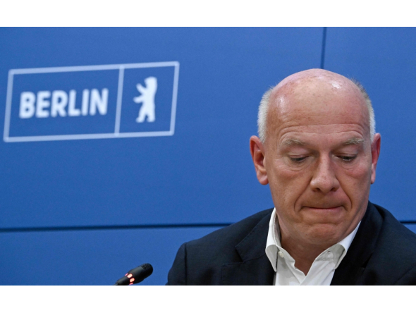 Berlin's outgoing governing mayor Kai Wegner attends a press conference on the German capital's bid to host Olympic Games in Berlin on September 24, 2026.  (Photo by Tobias SCHWARZ / AFP)