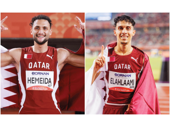 Qatar’s Bassem Hemeida celebrates after winning the gold medal. (AFP) (Right) Zakaria Ibrahim claimed bronze in the 3,000m steeplechase