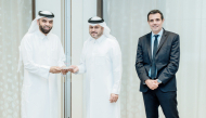 An official from the Ministry of Awqaf receiving the award.