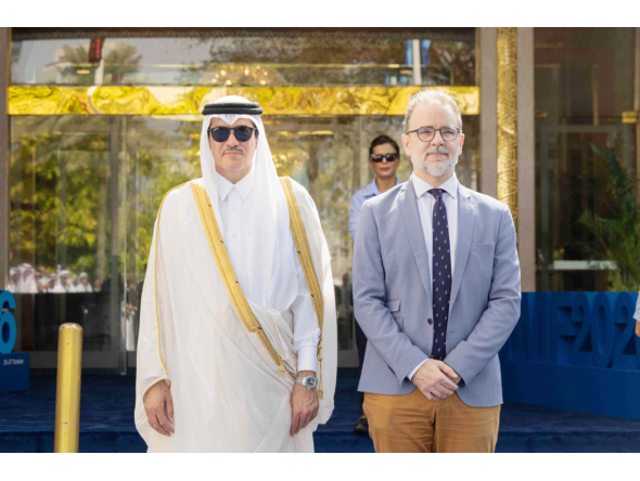 Minister of State for Foreign Trade H E Dr. Ahmad bin Mohammed Al-Sayed and UNCTAD Acting Secretary-General Pedro Manuel Moreno during the raising of Qatar and UN flags, yesterday.