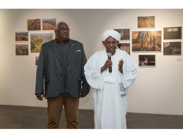 Ambassador of the Republic of Sudan to the State of Qatar H E Badr El-Din Abdullah Mohamed Ahmed addressing the gathering during the event.