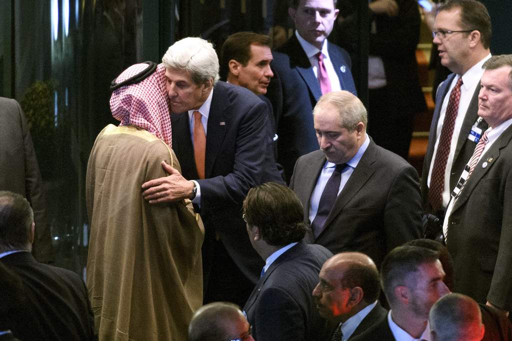 US Secretary of State John Kerry with Saudi Arabia's Foreign Minister Adel al-Jubeir (L) at the end of Syria peace talks on October 15, 2016 in Lausanne. AFP / FABRICE COFFRINI