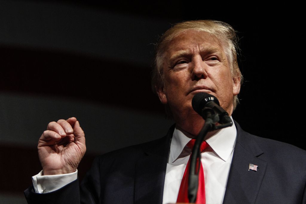 BANGOR, ME - OCTOBER 15: Republican presidential candidate Donald Trump speaks at a rally at Cross Insurance Center on October 15, 2016 in Bangor, Maine. Trump is spending the day campaigning in New Hampshire and Maine. Sarah Rice/Getty Images/AFP