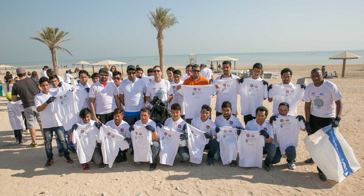 Eric Chevallier, Ambassador of France to Qatar, with Mansur Ajran Al-Buainain, Director of the Al-Wakrah Municipality, along with a number of participants in the Sustainability Week.