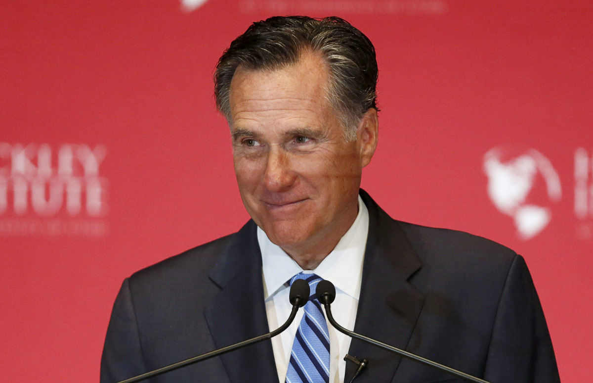 Former Republican U.S. presidential nominee Mitt Romney delivers a speech criticizing current Republican presidential candidate Donald Trump in Salt Lake City, Utah March 3, 2016. REUTERS/Jim Urquhart