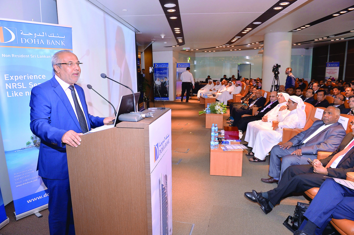 Rauff Hakeem addressing Business and Investment Forum.