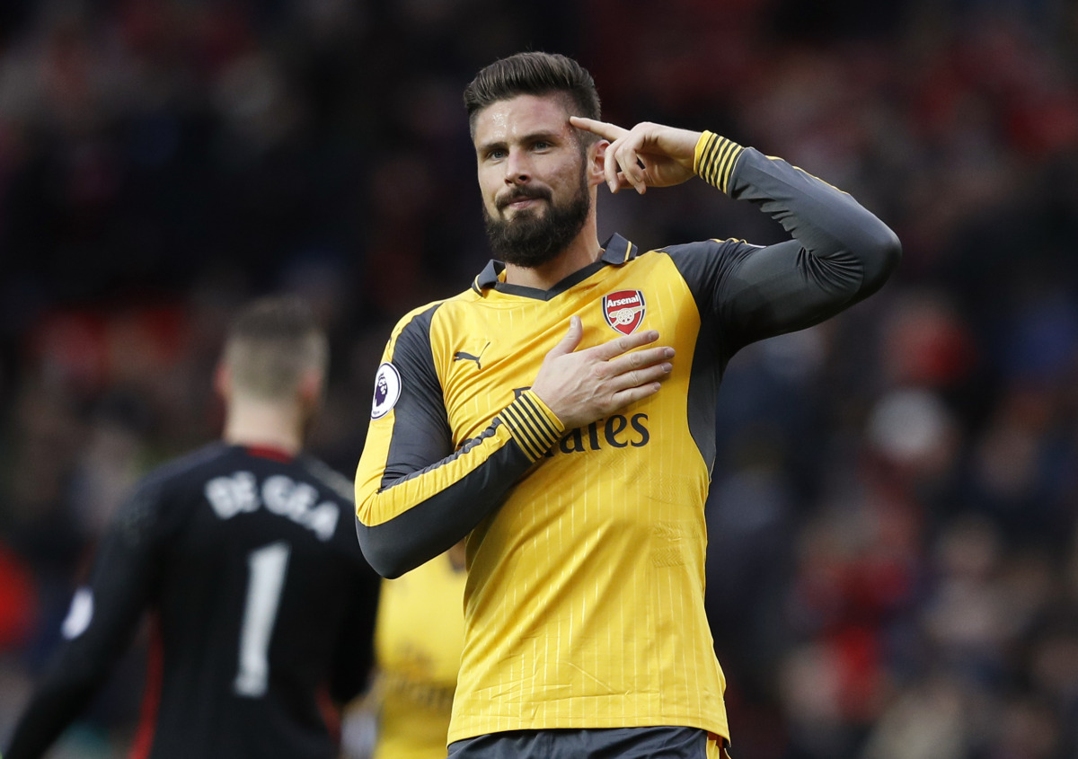 Arsenal's Olivier Giroud celebrates after the game. (Reuters / Phil Noble Livepic)