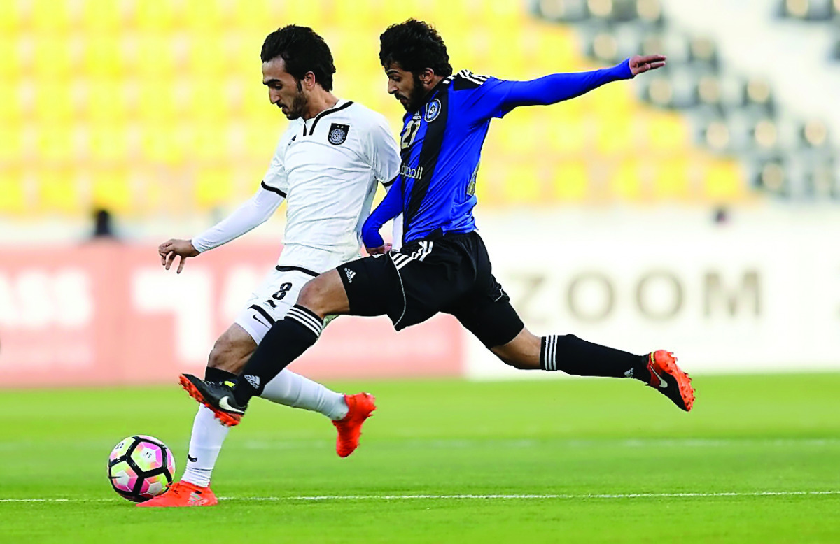 Action from the Qatar Stars League match between Al Sadd and Al Sailiyah at Qatar SC Stadium yesterday.