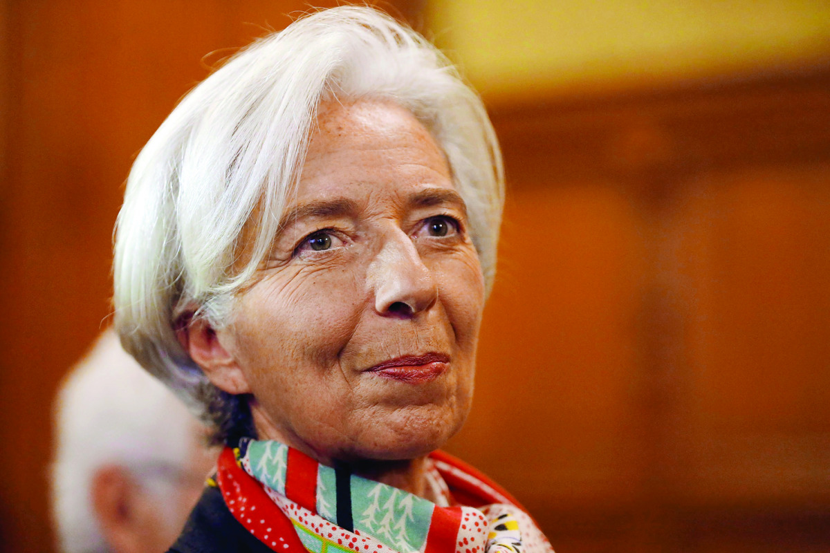 IMF MD Christine Lagarde reacts before the start of her trial about a state payout in 2008 to a French businessman at the courts in Paris, December 12, 2016 (REUTERS / Charles Platiau) 