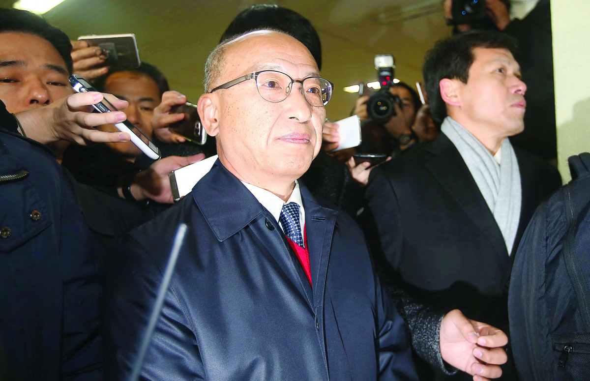 The National Pension Service (NPS) Chairman Moon Hyung-pyo is summoned to the Independent Counsel Team in Seoul, on Tuesday. 
