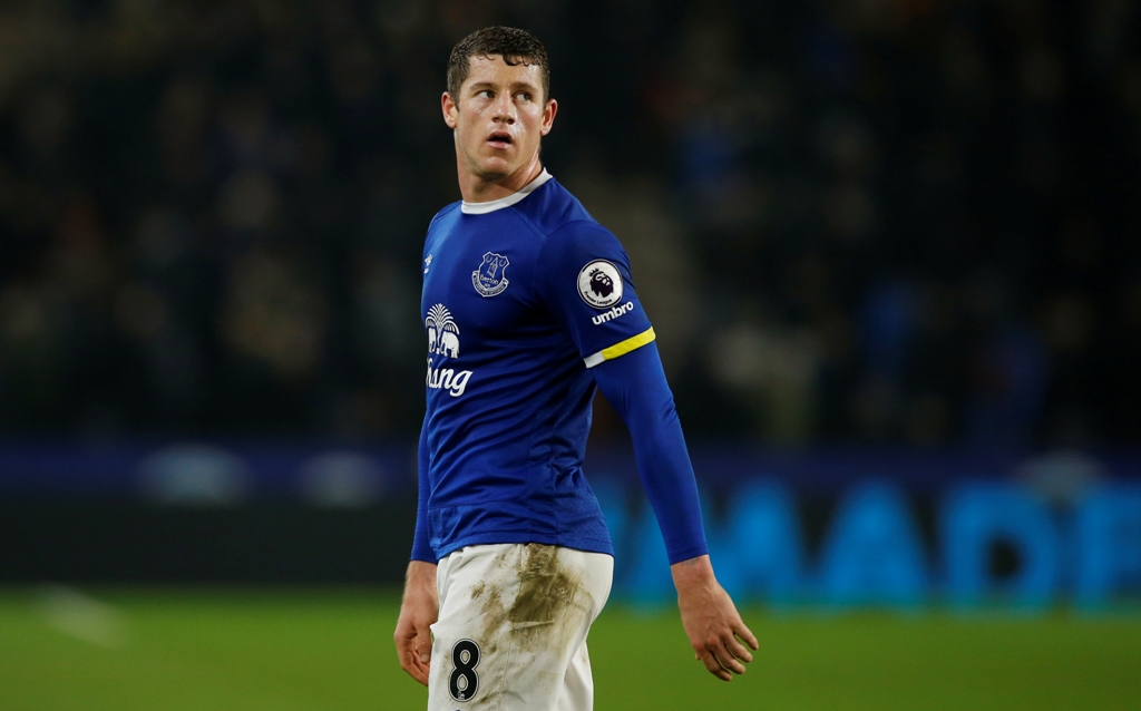 Everton's Ross Barkley looks dejected at the end of the match Reuters / Andrew Yates 