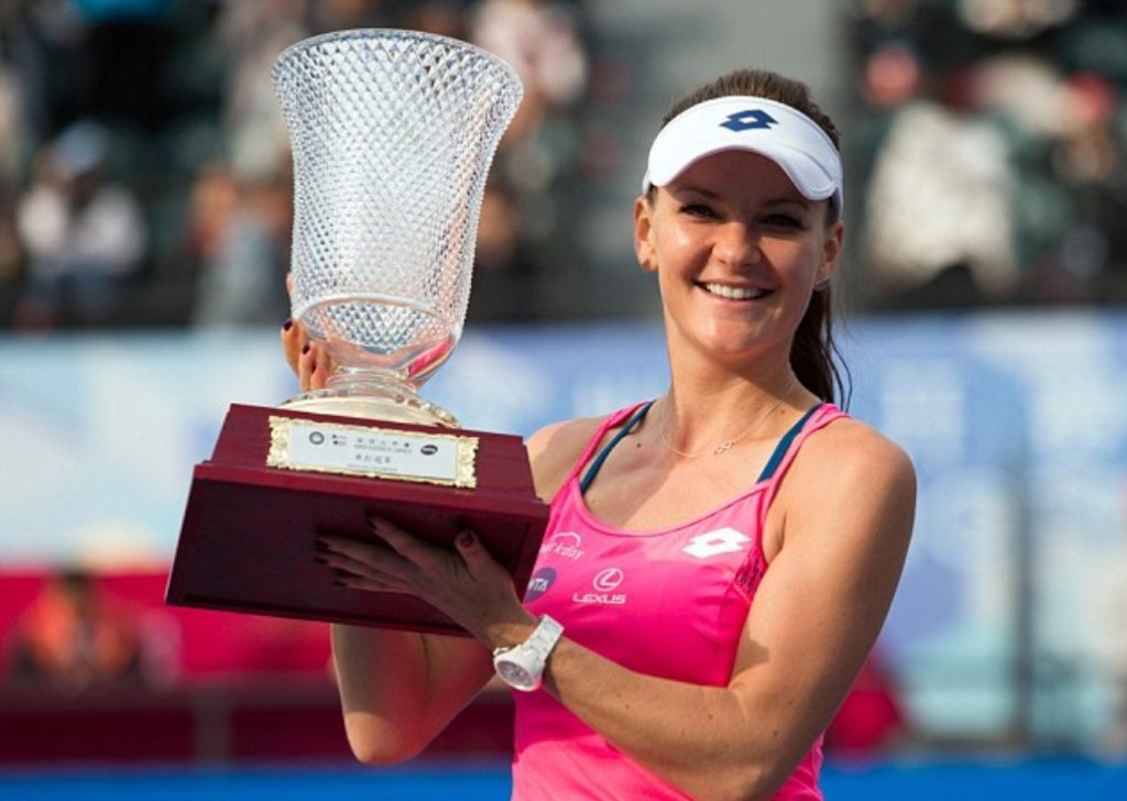 Poland's Agnieszka Radwanska claimed her 18th WTA title after winning the Shenzhen Open. / AFP.