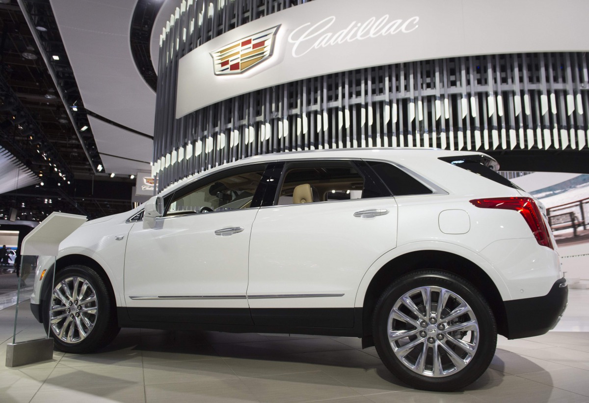 A Cadillac XT5 SUV is seen during the 2017 North American International Auto Show in Detroit, Michigan, January 9, 2017. AFP / SAUL LOEB