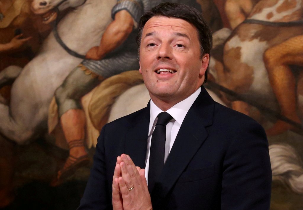 Italian Prime Minister Matteo Renzi gestures during a ceremony at the Chigi Palace in Rome, Italy, December 12, 2016. REUTERS/Alessandro Bianchi/File Photo
