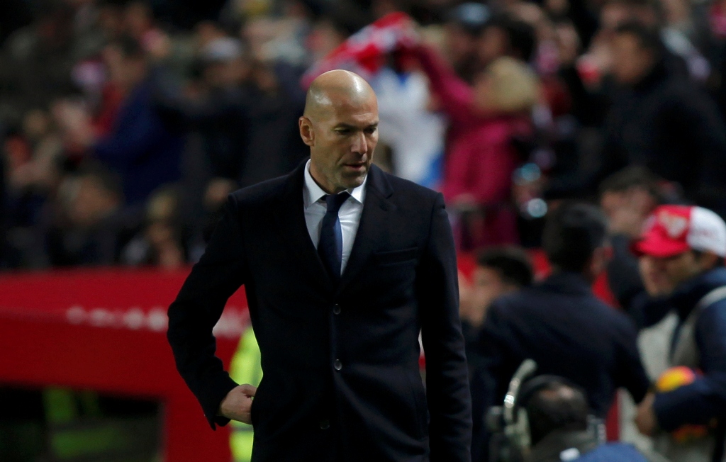 Real Madrid's coach Zinedine Zidane reacts during the match. REUTERS/Jon Nazca
