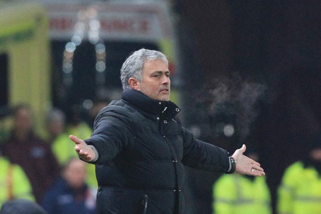 Manchester United's Portuguese manager Jose Mourinho gestures from the touchline during the English Premier League football match between Stoke City and Manchester United at the Bet365 Stadium in Stoke-on-Trent, central England on January 21, 2017. AFP / 