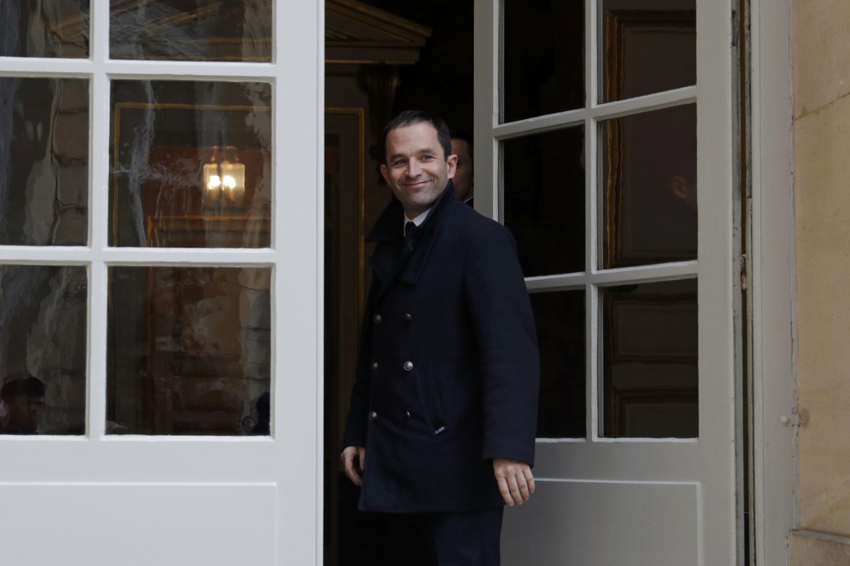 Benoit Hamon, French Socialist party's 2017 presidential candidate, arrives for a meeting with the French Prime Minister at the Hotel Matignon in Paris, France, January 30, 2017. REUTERS/Philippe Wojazer