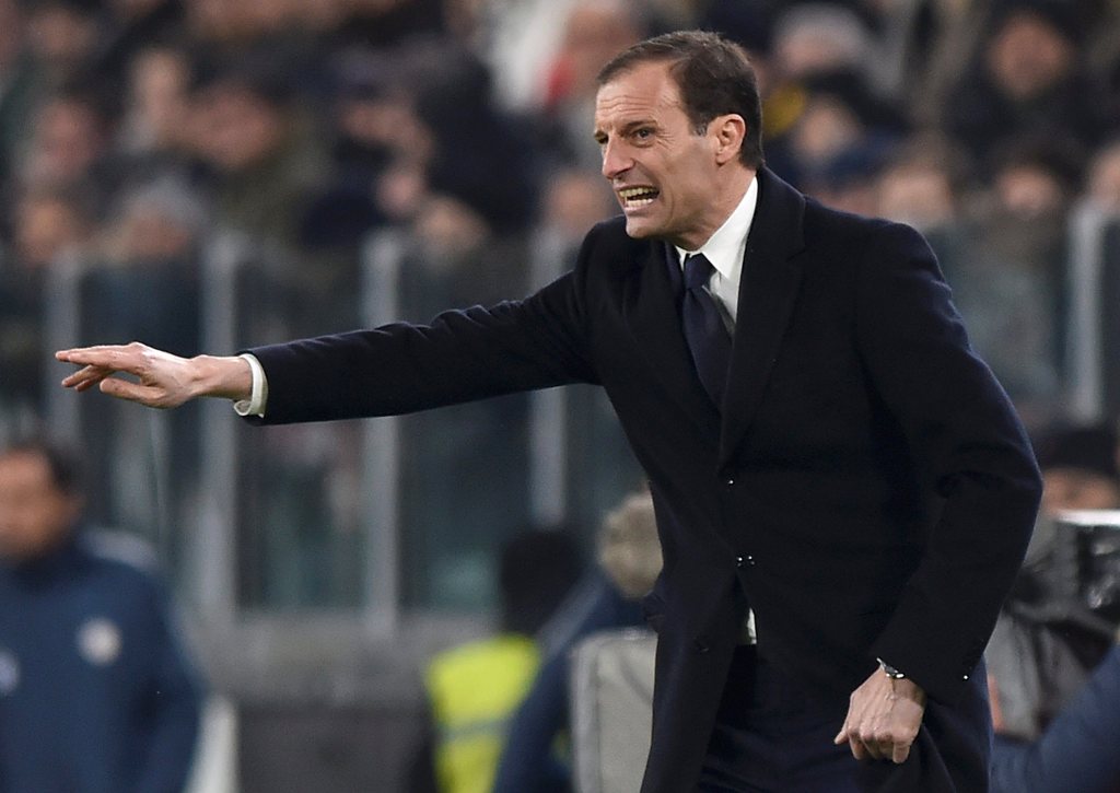 Juventus' coach Massimiliano Allegri during the match against Inter Milan. REUTERS/Giorgio Perottino
