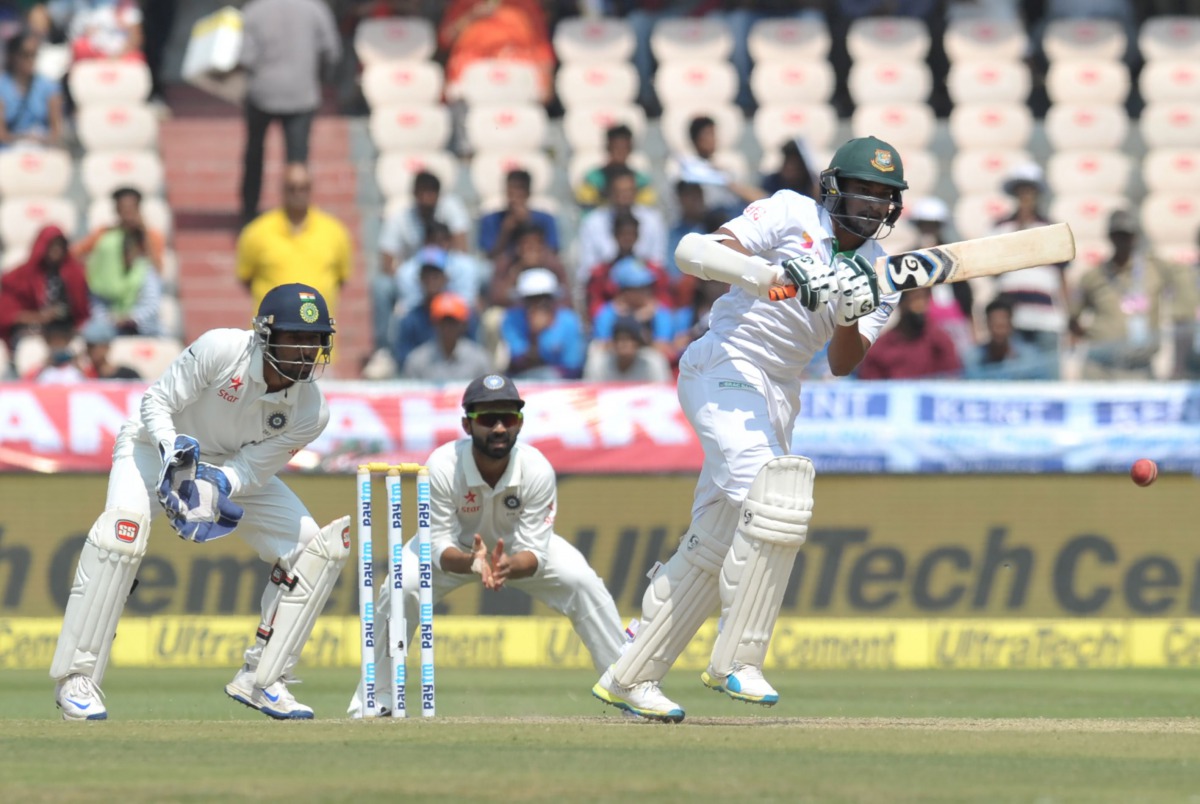 Bangladesh's Shakib Al Hasan plays a shot on the third day of a solo Test match between India and Bangladesh at the Rajiv Gandhi International Cricket Stadium in Hyderabad on February 11, 2017. (AFP / NOAH SEELAM)