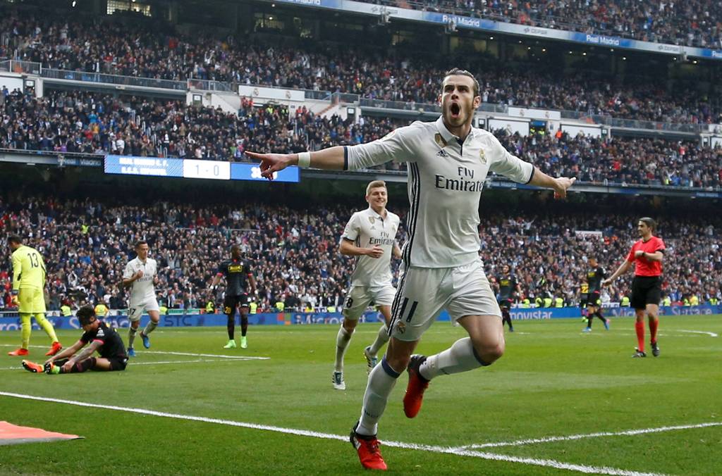 Real Madrid's Gareth Bale celebrates after scoring against Espanyol. REUTERS/Javier Barbancho
