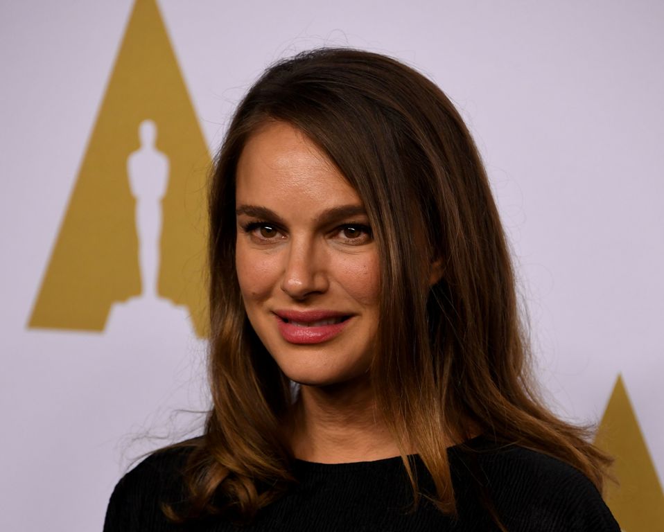 (FILES) This file photo taken on February 06, 2017 shows actress Natalie Portman arriving for the 89th Annual Academy Awards Nominee Luncheon at the Beverly Hilton Hotel in Beverly Hills, California.   AFP / Mark RALSTON
