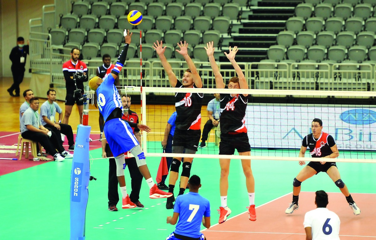 Action from the GCC Club Volleyball Championship match between Qatar's Al Rayyan and Al Hilal of Saudi Arabia at Ali bin Hamad Al Attiyah Arena yesterday. Al Rayyan won the match 3-1 with scores of 18-25, 30-28, 25-18 and 25-18. The home side is defending