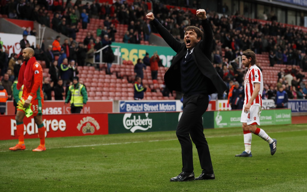 Chelsea manager Antonio Conte celebrates after the game. Reuters / Phil Noble Livepic