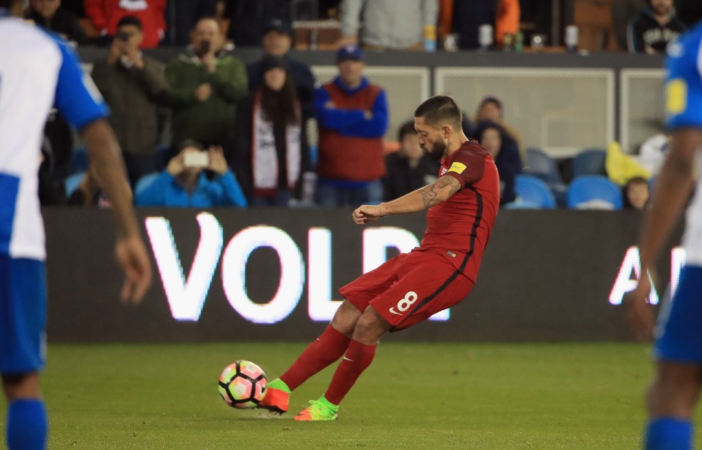 Clint Dempsey #8 of the United States scores his third goal of the night against Honduras during their FIFA 2018 World Cup Qualifier at Avaya Stadium on March 24, 2017 in San Jose, California. Ezra Shaw/AFP