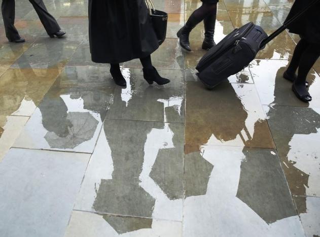 The Central Industrial Security Force (CISF) has chosen airports at Delhi, Mumbai, Kolkata, Bengaluru, Hyderabad, Cochin and Ahmedabad for the new system to 