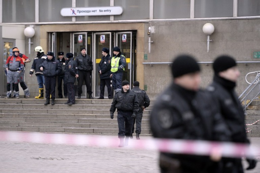 SECURED. Police officers guard the entrance to Sennaya Square metro station in Saint Petersburg on April 3, 2017. Olga Maltseva/AFP.