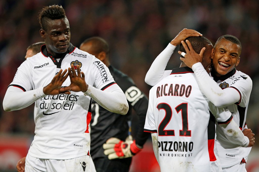 Nice's Mario Balotelli reacts after scoring. REUTERS/Pascal Rossignol
