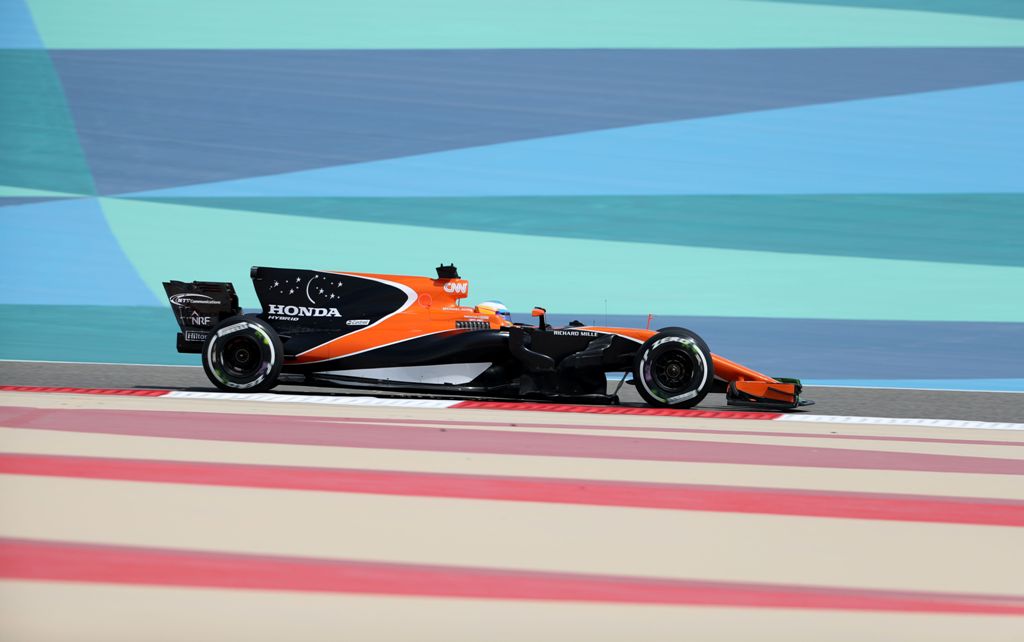 McLaren's Spanish driver Fernando Alonso drives during a practice session ahead of the Formula One Bahrain Grand Prix at the Sakhir circuit in the desert south of the Bahrain's capital, Manama on April 14, 2017. / AFP / KARIM SAHIB
