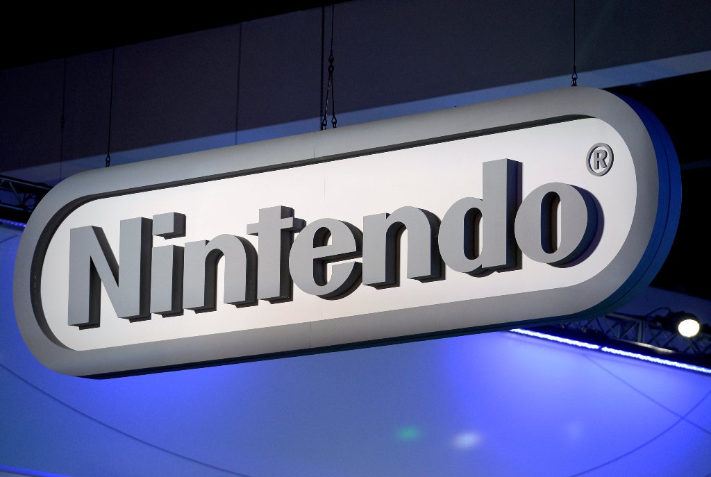 Nintendo signage is displayed at the company's booth at the 2014 Electronic Entertainment Expo, known as E3, in Los Angeles, California June 11, 2014. REUTERS/Kevork Djansezian/File Photo  
