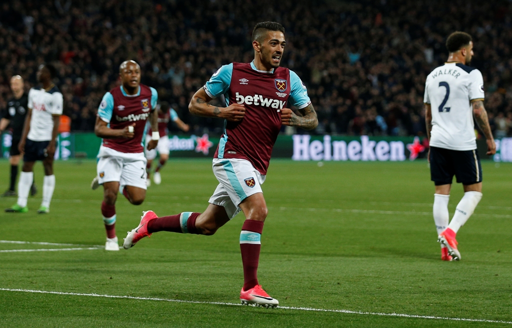 West Ham United's Manuel Lanzini celebrates scoring their goal. Reuters / Andrew Couldridge 
