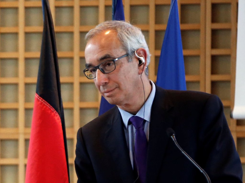 Jean Pisani-Ferry, head of the France Strategie government think-tank, attends a news conference to present the Franco-German report on economic reforms and investment at the Bercy Finance Ministry in Paris, France, November 27, 2014. Picture taken Novemb