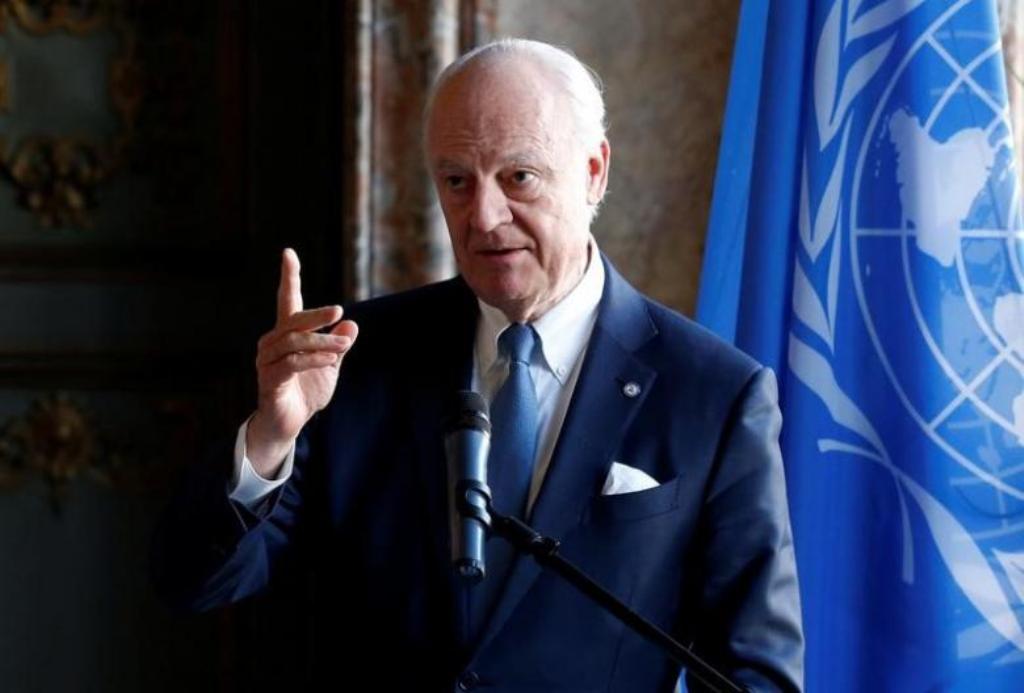 FILE PHOTO: UN Special Envoy for Syria Staffan de Mistura briefs the media during an international conference on the future of Syria and the region, in Brussels, Belgium, April 4, 2017. REUTERS/Francois Lenoir.