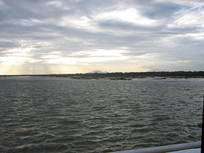 he Kaveri river seen near Srirangapatna, Mandya, Karnataka