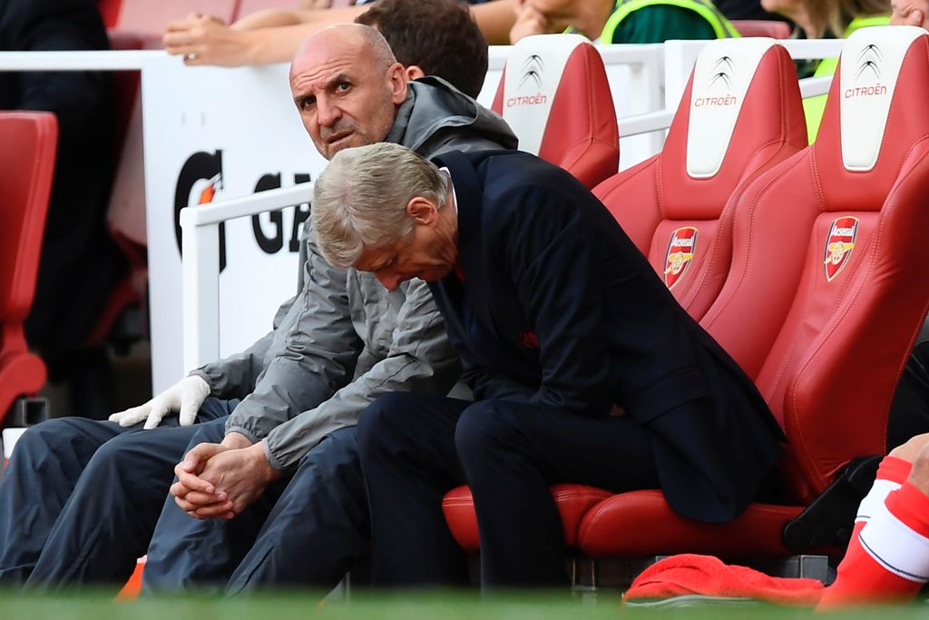 Arsenal's French manager Arsene Wenger reacts during the English Premier League football match between Arsenal and Everton at the Emirates Stadium in London on May 21, 2017.  AFP / Justin TALLIS