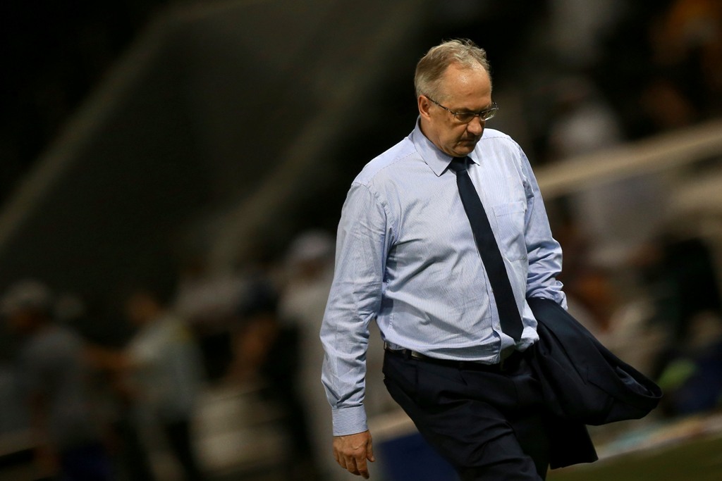 Head Coach of South Korea National Team Uli Stielike gestures during the 2018 FIFA World Cup Asian Qualifying group A football match between Qatar and South Korea at the Jassim Bin Hamad stadium in Doha, Qatar on June 13, 2017. ( Mohamed Farag - Anadolu A